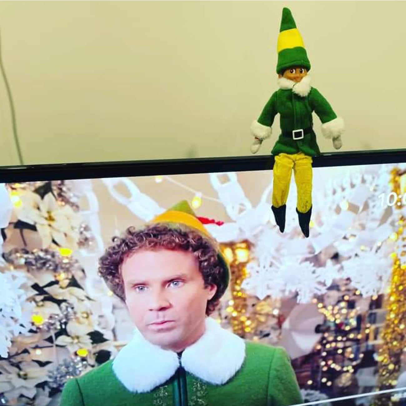 Elf customer elf movie scene