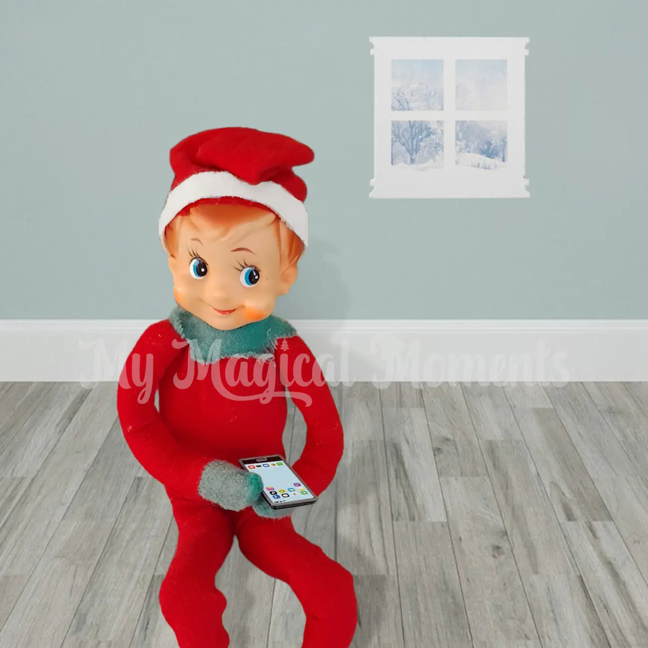 Elf with miniature phone prop