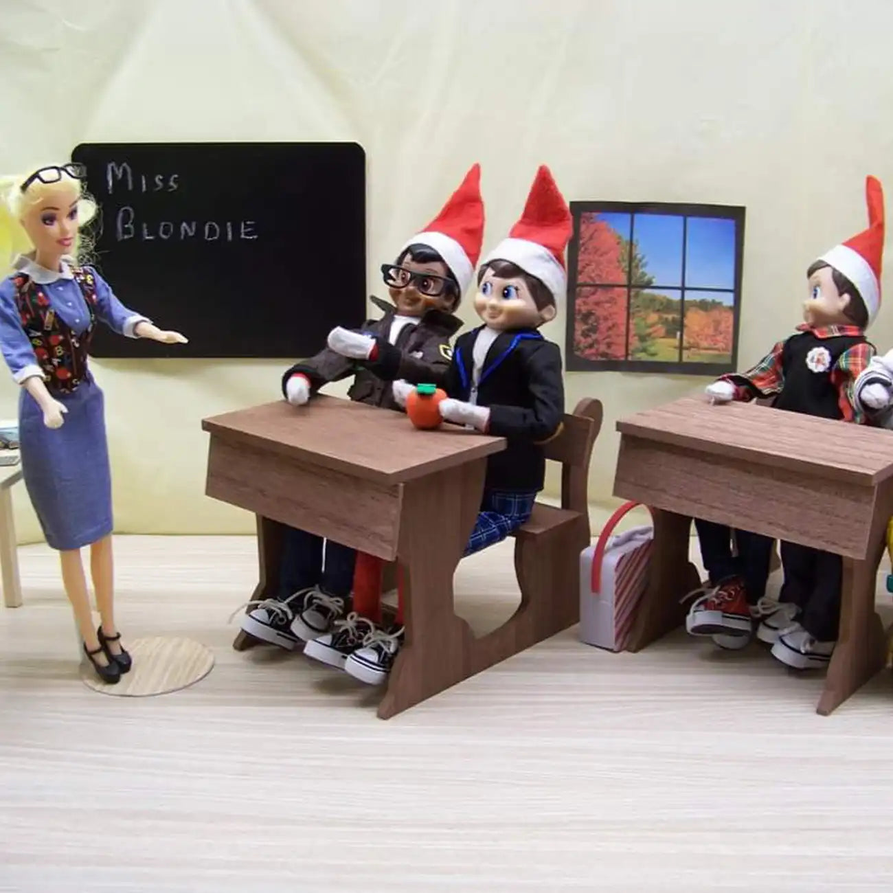 Elf customer school scene