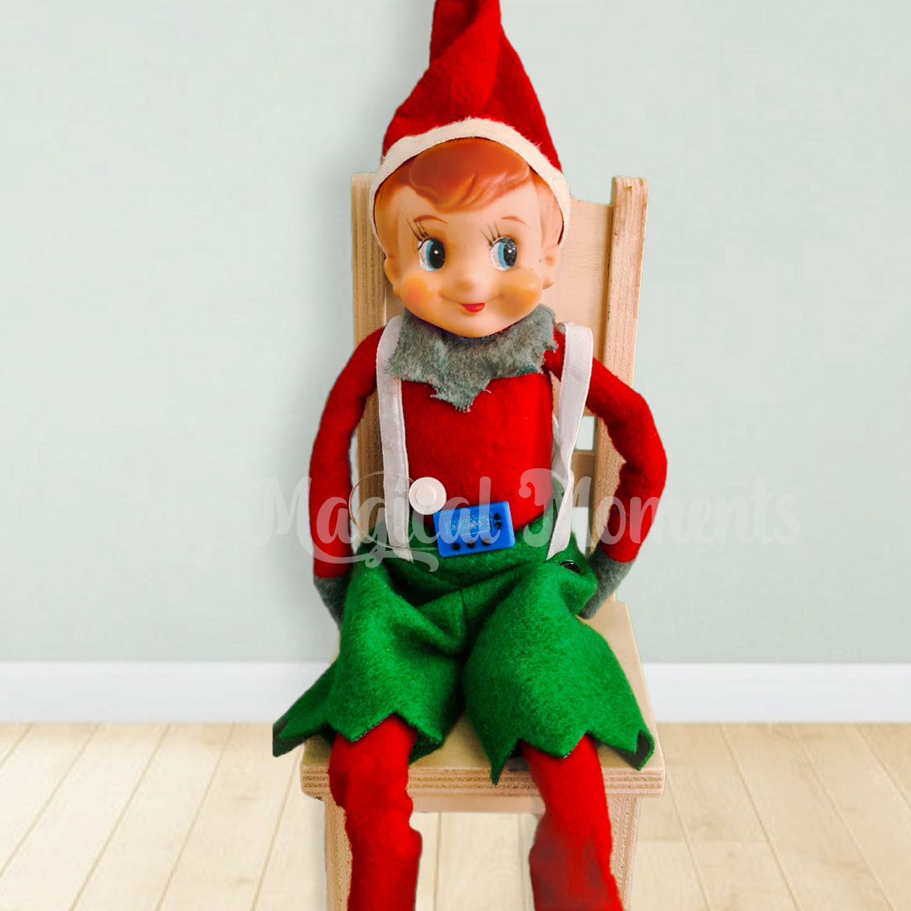 elf wearing a insulin pump prop