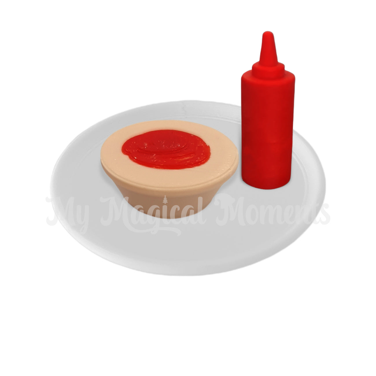 miniature Pie And Sauce on a plate